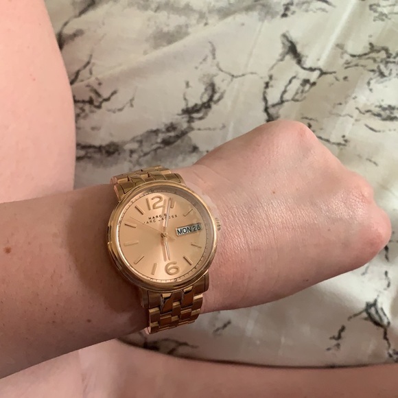COPY - Marc Jacobs Women’s Rose Gold Watch - Picture 5 of 5